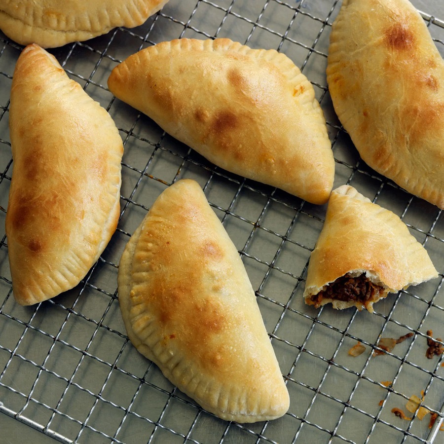 Sonkás-káposztás-húsos pirog - Mácsai Pál